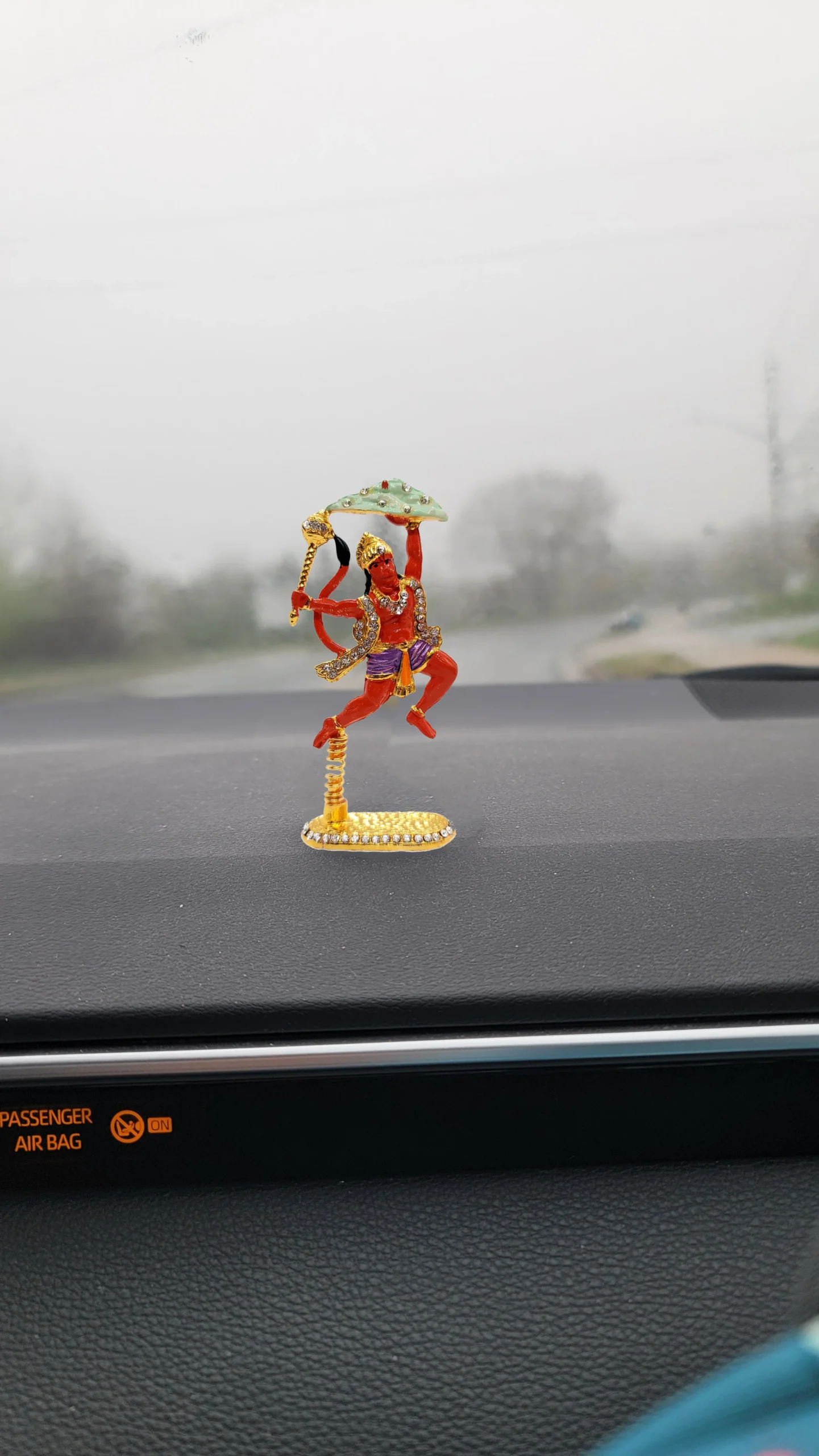 leaping spring hanuman car dashboard Idol