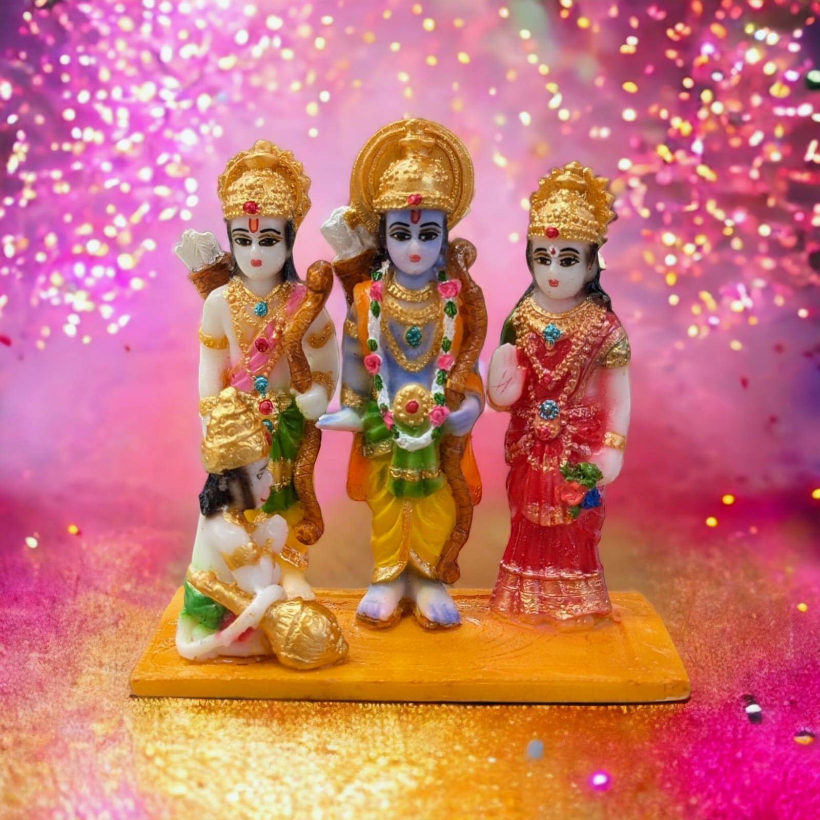 Image displaying the handmade idol of Ram Darbar containing Rama, Sita, Laxman and Hanuman.