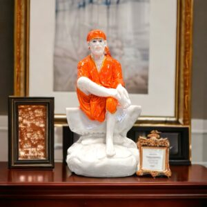 Large Shirdi Sai Baba Idol for Sale in Canada and the USA.