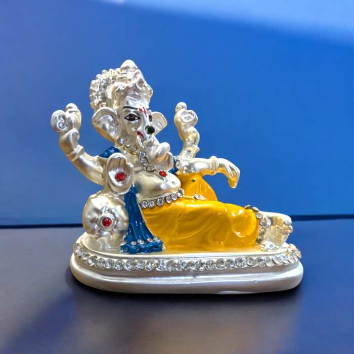 Image of a Perfect Ganesha Car Dashboard Idol