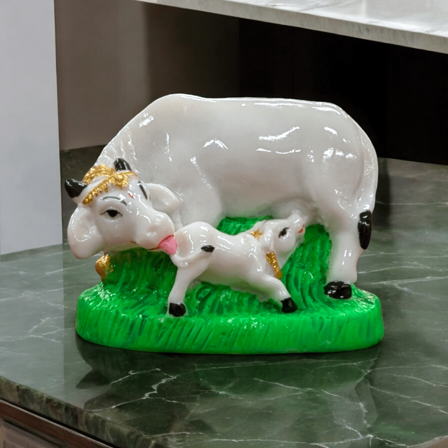 Photoroom-20241106_175142.png Kamdhenu idol - 2inch - Image 1