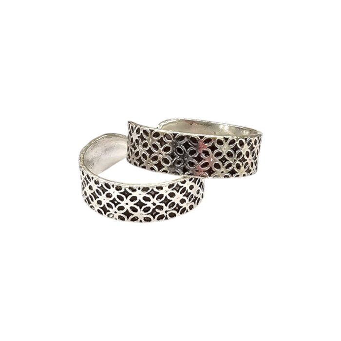 Pair of Silver Toe ring - Flowers style embossing. Chandi ki Bichhiya