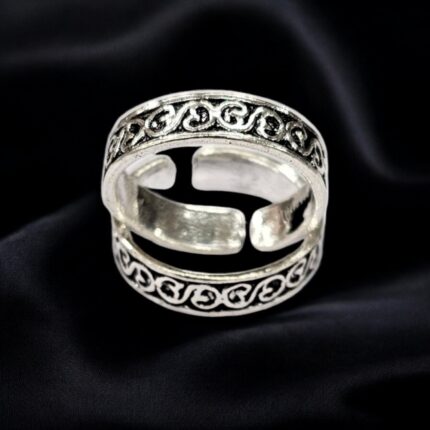 Pair of Pure silver toe rings - Chandi ki Bichhiya