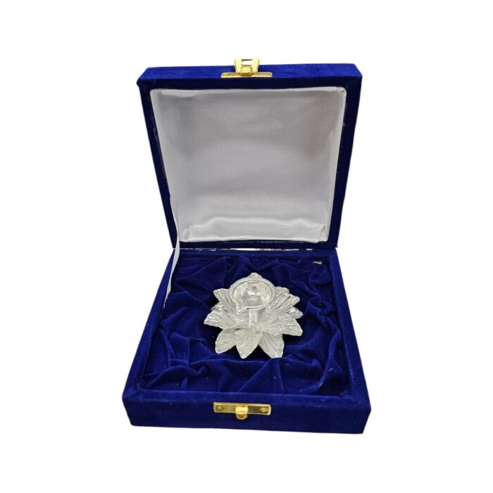 Pure silver diya - Flower-large - add on velvet box