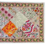 Patchwork Indian table runner - White - Image 4
