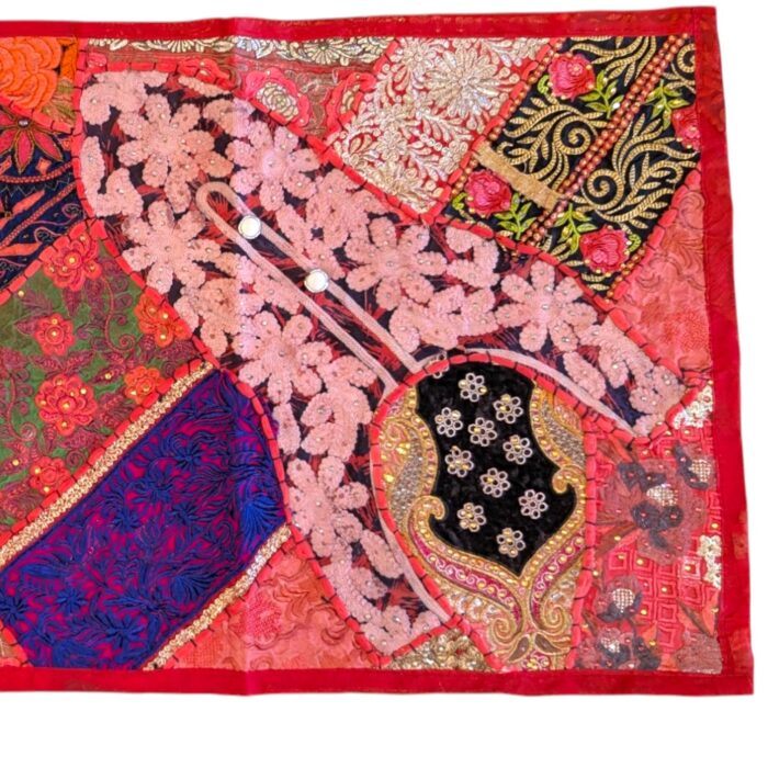Patchwork Indian table runner - Red - Image 3