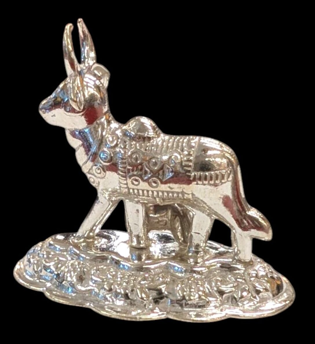 Pure Silver Kamdhenu Cow and Calf- 4 cm | 925 Sterling Silver Pure Silver Kamdhenu Cow and Calf- 4 cm | 925 Sterling Silver