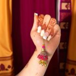 Perfect Bhabhi Rakhi - Stylish yet elegant