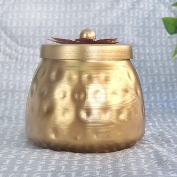Side profile view of Metal Jar