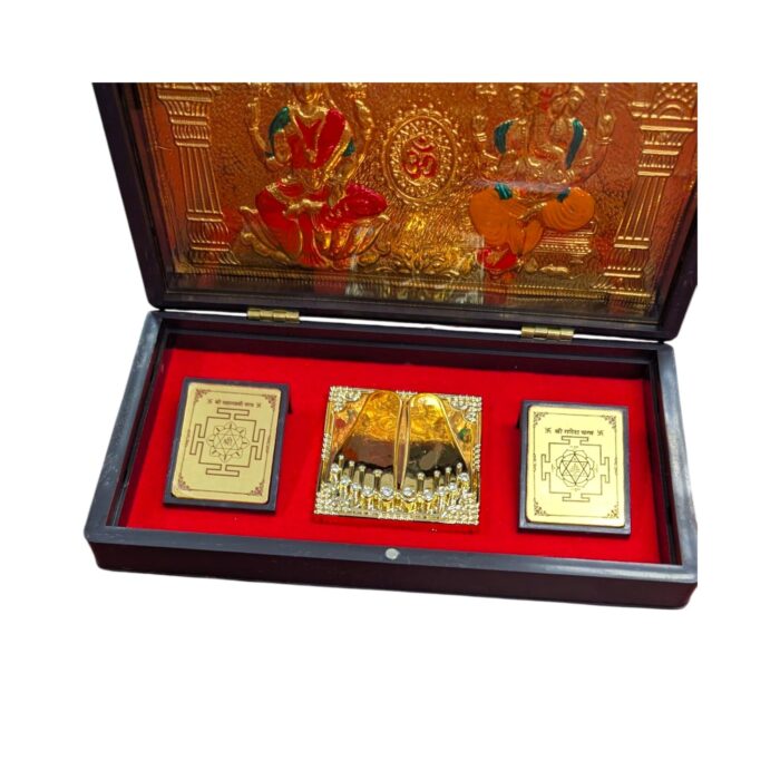 Gold Plated Divinity gift Box - Lakshmi Ganesh & Om - Image 3