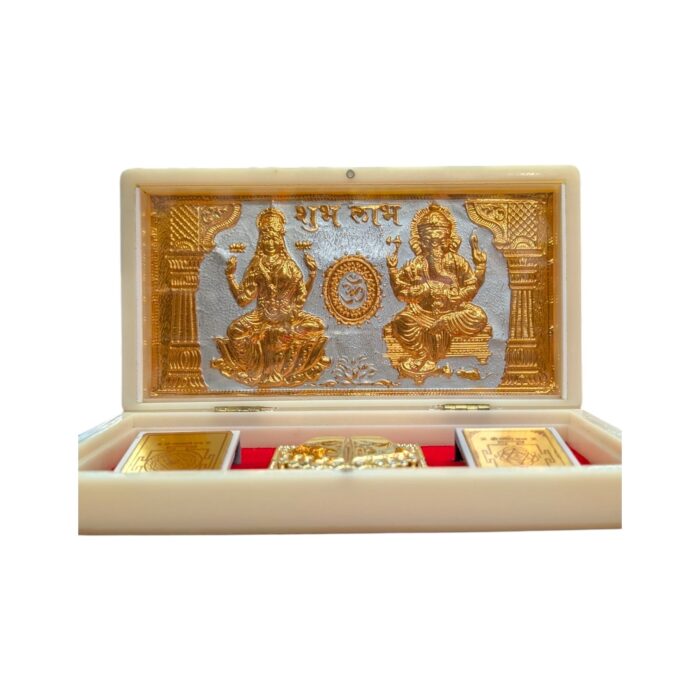 Close up of the Gold plated Lakshmi and Ganesh Gift box
