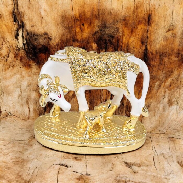 Top profile view of Kamdhenu cow Statue