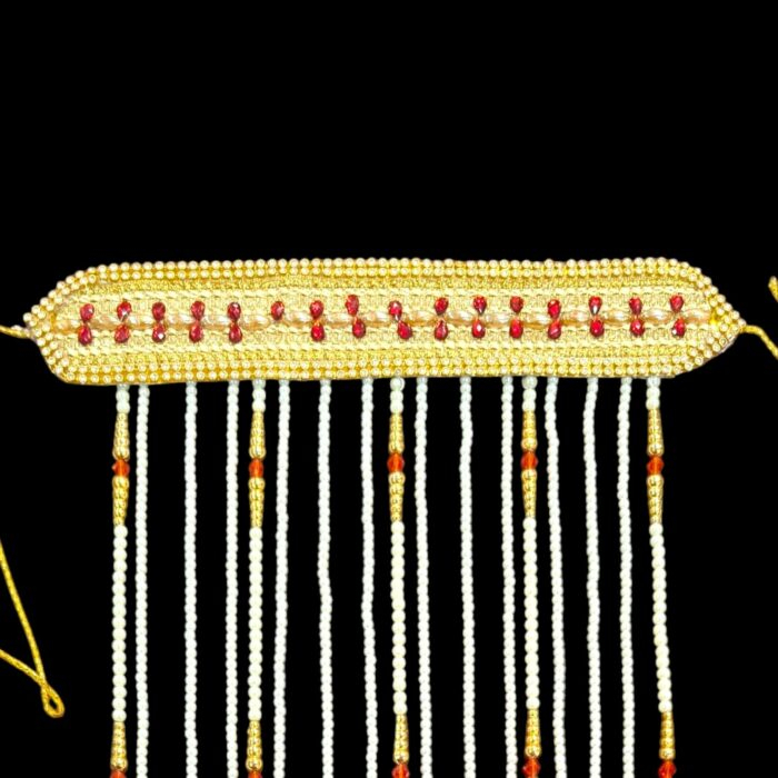 Close up of Sehra with beads