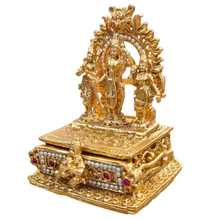 Side profile view of kumkum box