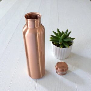 Bright and shiny pure copper water bottle | Perfect Ayurveda recommendation